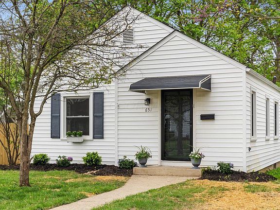 2nd image of 651 E Beechwold Blvd