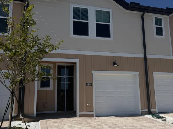 1319 Bluewater Ln, Rockledge, FL 32955