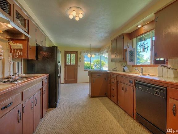 5th image of 11834 SE 54th Pl