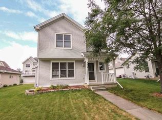 3610 Stonebridge Dr, Madison, WI 53719