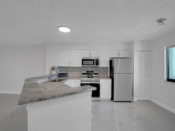 5th image of 2334 S Cypress Bend Drive #511