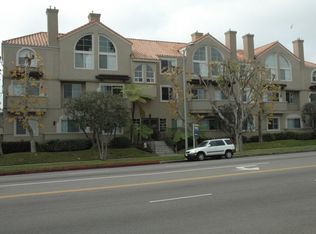 2669 S Barrington Ave APT 204, Los Angeles, CA 90064