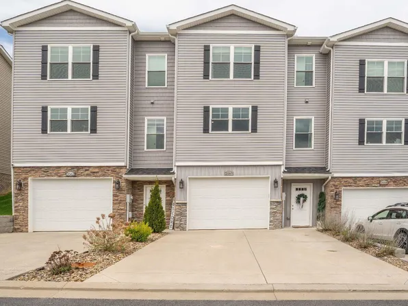 2060 Mountain Ash Ln, Morgantown, WV 26501