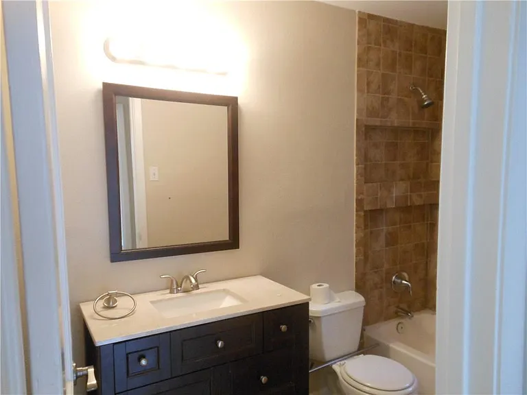 4615 Banister Ln — Photo 15