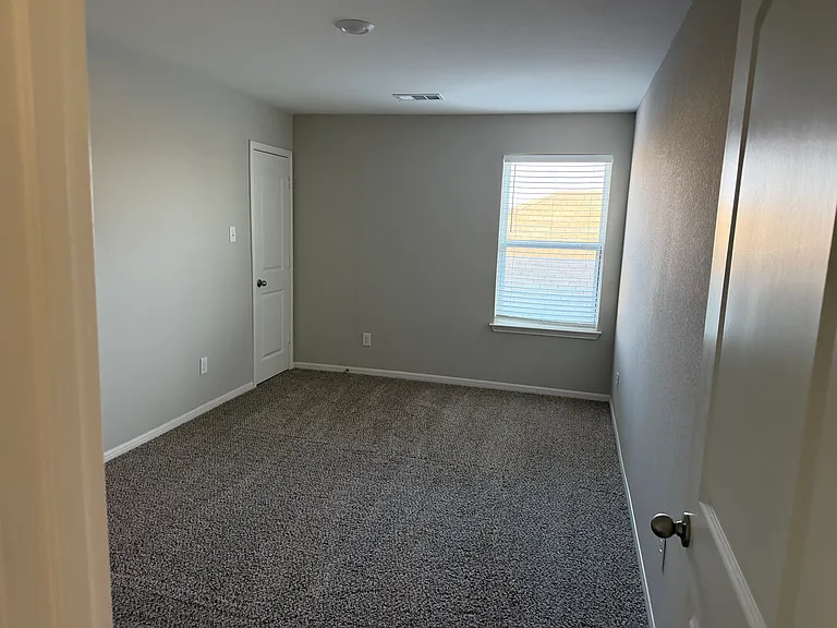 105 Declaration Ln — Photo 28
