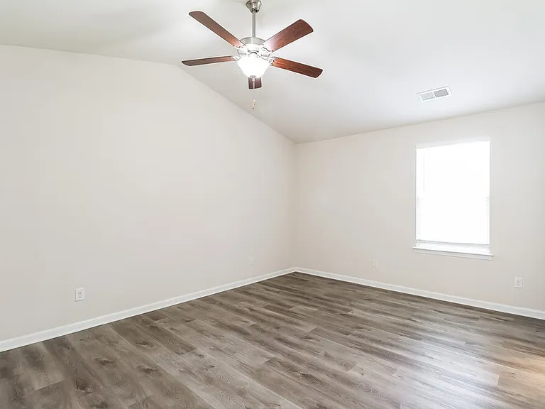 7810 Shadow Lawn Rd — Photo 11