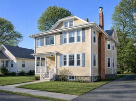 17-19 Albany St, Quincy, MA