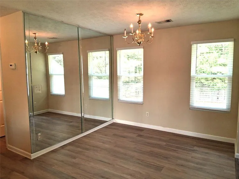 3617 Oakland Spring Ct — Photo 11