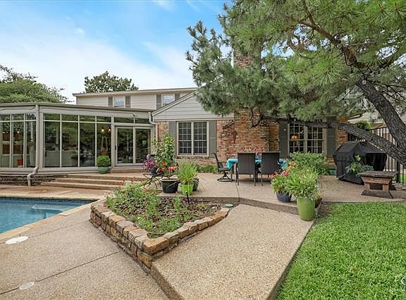 4th image of 2514 Canyon Creek Dr