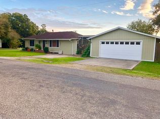 1101 Sun Ave, Port Neches, TX 77651