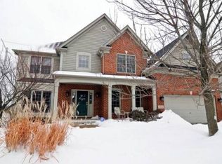 3841 Gladstone Dr, Naperville, IL 60565