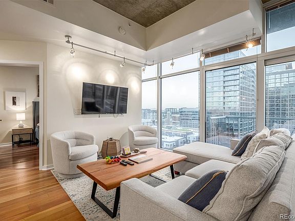 3rd image of 1700 Bassett Street #1418