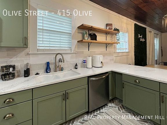 4th image of 415 S Olive St #415