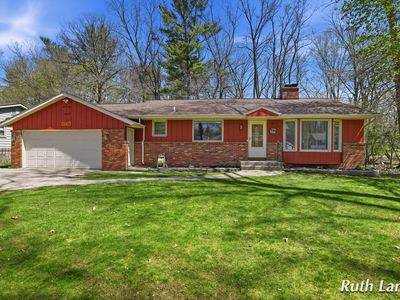4738 Cranwood Ave SW, Wyoming, MI, 49509