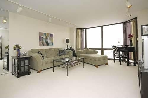 1st image of 2650 N Lakeview Ave APT 3807