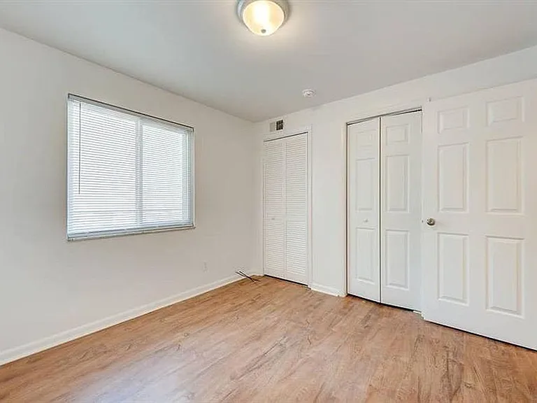 610 Broadhead Ave #C — Photo 35