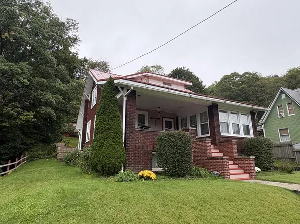 885 Rockville Rd, South Fork, PA 15956