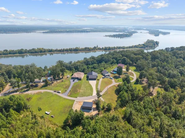 250 Rockport Lndg, Holladay, TN 38341
