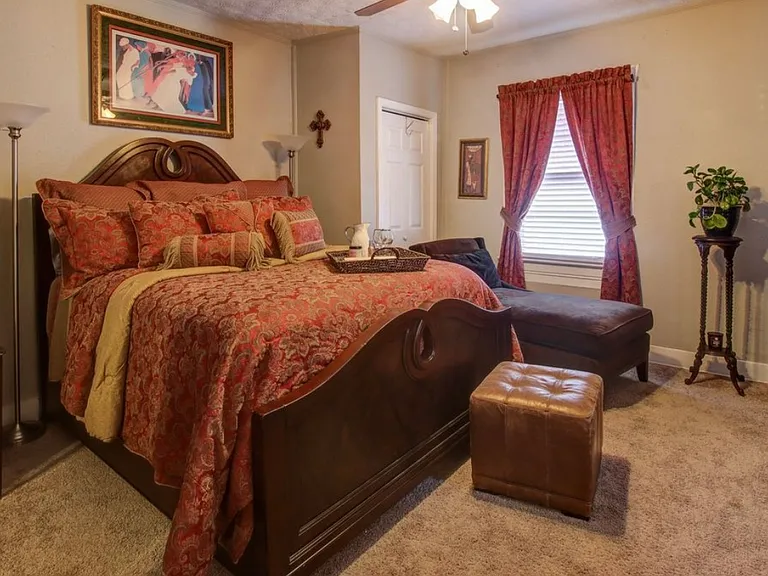 1837 Dorsey Ave — Photo 16