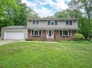 270 Burnt Meadow Rd, Ringwood, NJ 07456