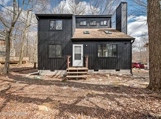 7079 Boulder Ct, Tobyhanna, PA
