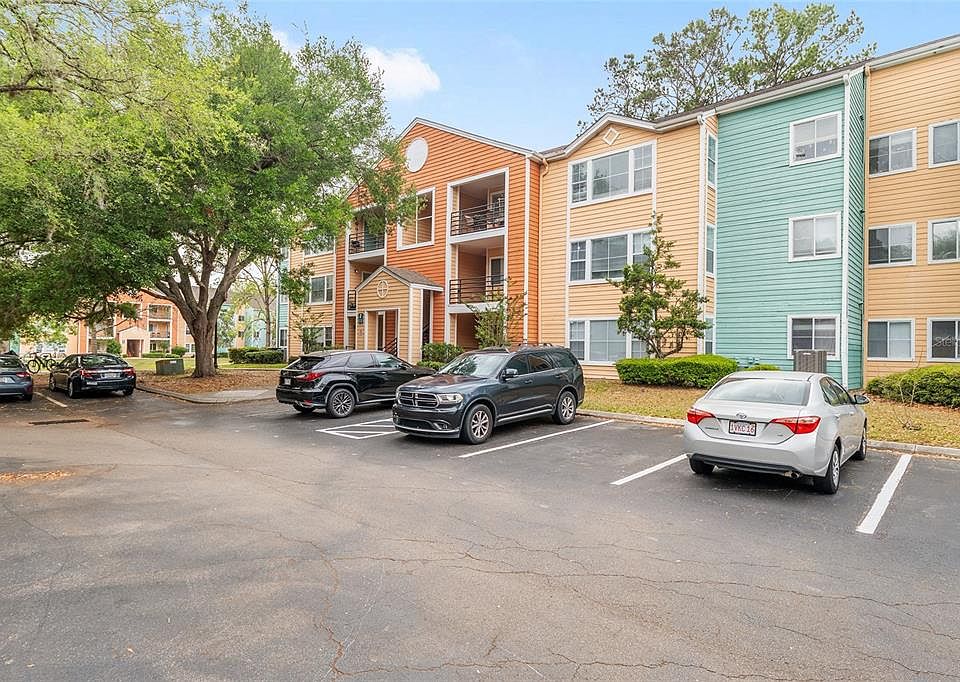 1st image of 2601 SW Archer Rd APT 339