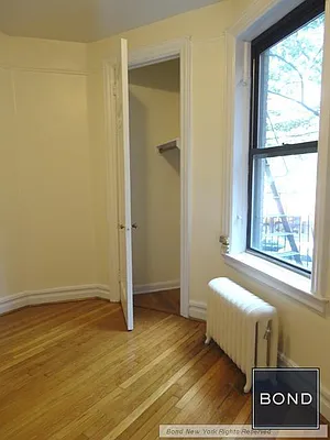 Rented by Bond New York | media 16