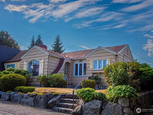 2149 5th Street, Bremerton, WA 98312