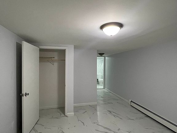 2nd image of 943 E 53rd St #3