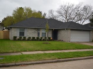 13615 Klamath Falls Dr, Houston, TX 77041