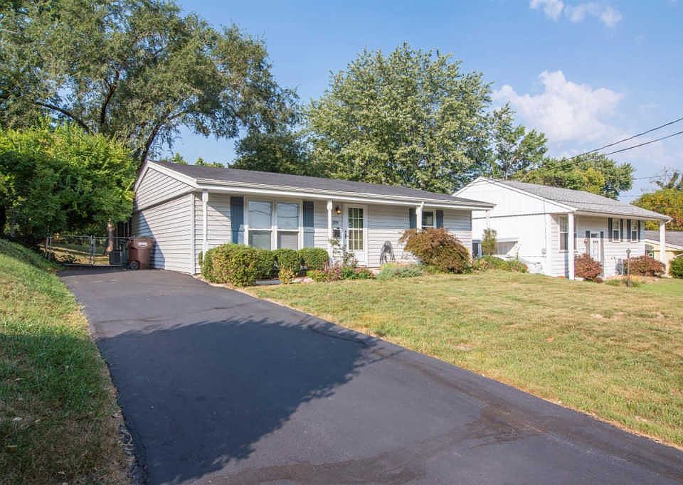 1st image of 3974 Woodsong Dr