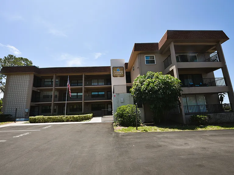 1723 Gulf Rd #303 — Photo 3
