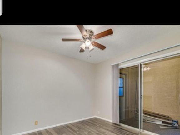 3rd image of 432 W Blackhawk Dr Unit 4