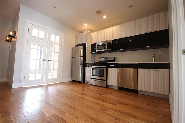 Rented by Nooklyn NYC LLC | media 14