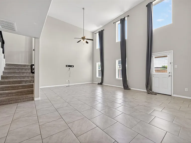 18419 Morningside Downs Way — Photo 13