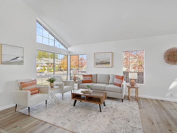 3rd image of 2268 San Miguel Avenue