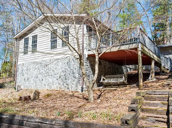 656 Happy Hollow Cir, Suches, GA 30572