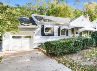 7345 Belinder Ave, Prairie Village, KS 66208