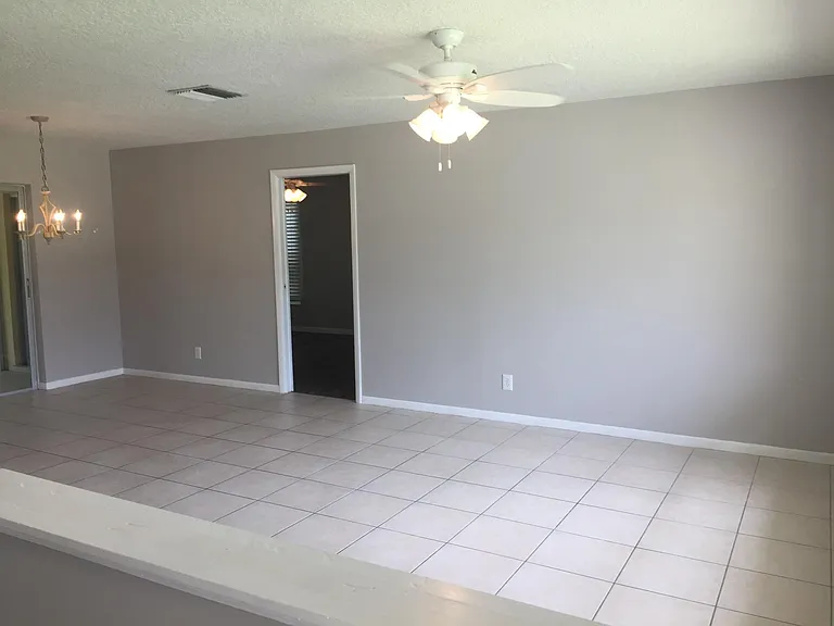 48 Fernwood Ln — Photo 4