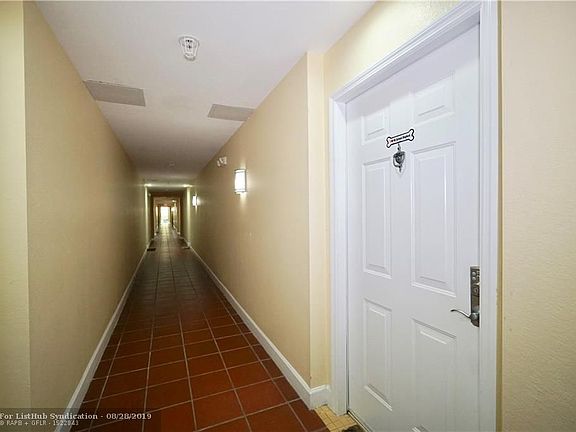 2nd image of 720 S Sapodilla Ave APT 207