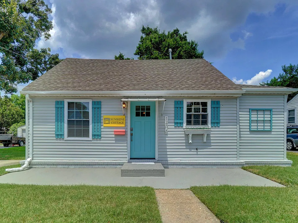 1406 Baychester Ave