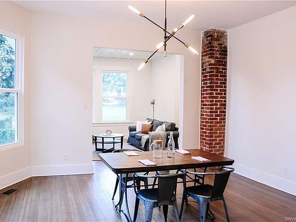 5th image of 1049 Sheridan Ave