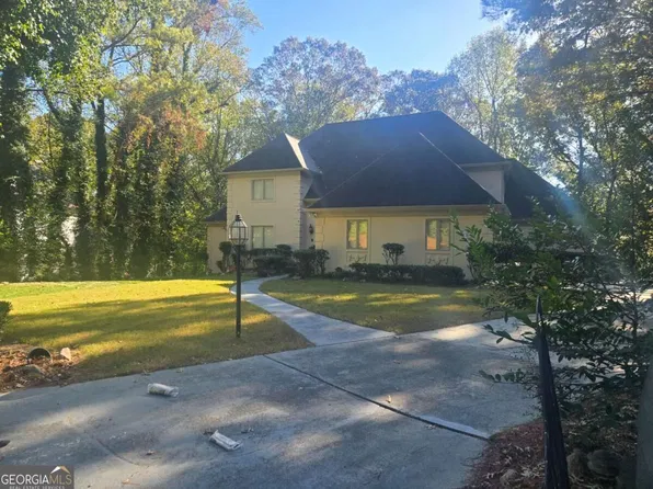 270 Cameron Ridge Dr, Sandy Springs, GA 30328