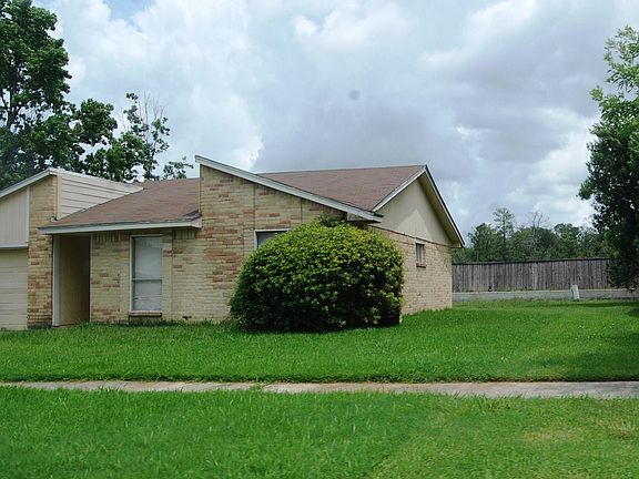 2nd image of 10631 Thorncliff Dr