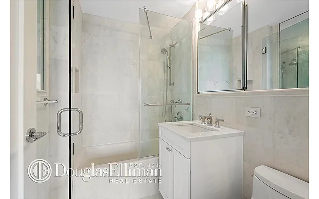 Rented by Douglas Elliman | media 41