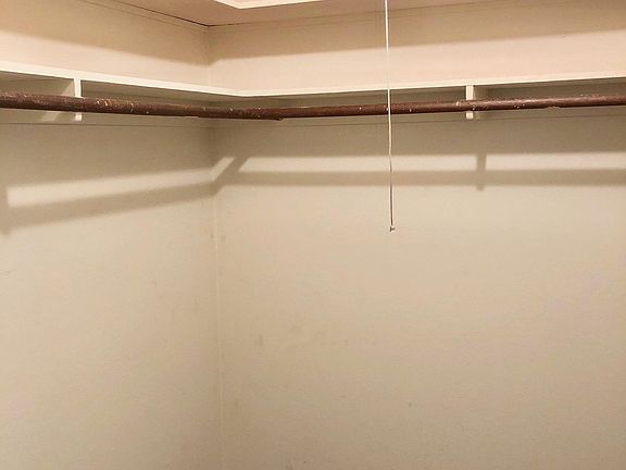 5th image of 420 20th Ave APT 4