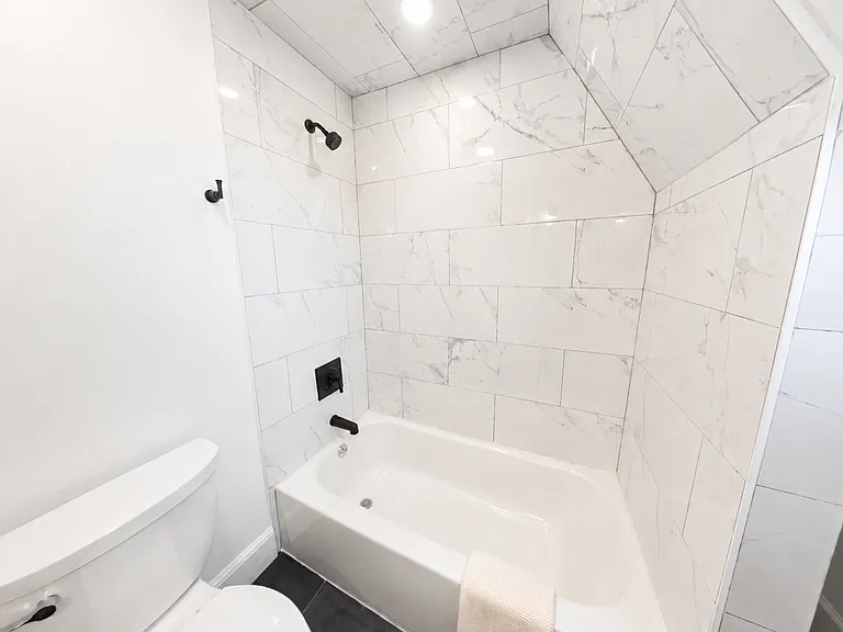 40 Grant Pl — Photo 16
