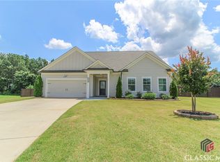 409 Glenn Trl, Winder, GA 30680