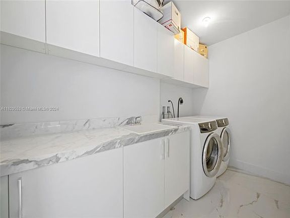 5th image of 330 Sunny Isles Blvd #5-LPH02