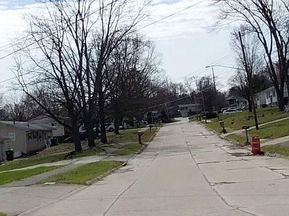 4th image of 314 Diane St